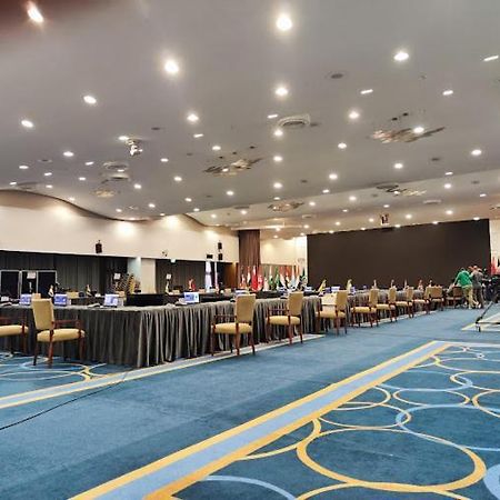 Hotel El Aurassi Isly Ngoại thất bức ảnh