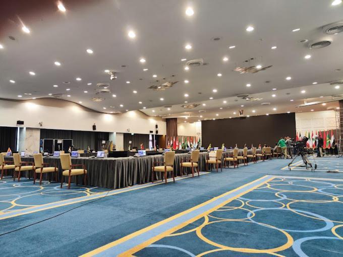 Hotel El Aurassi Isly Ngoại thất bức ảnh
